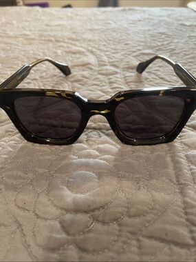 *3 for $10* Tortoiseshell Square Frame Sunglasses - Dark Lenses